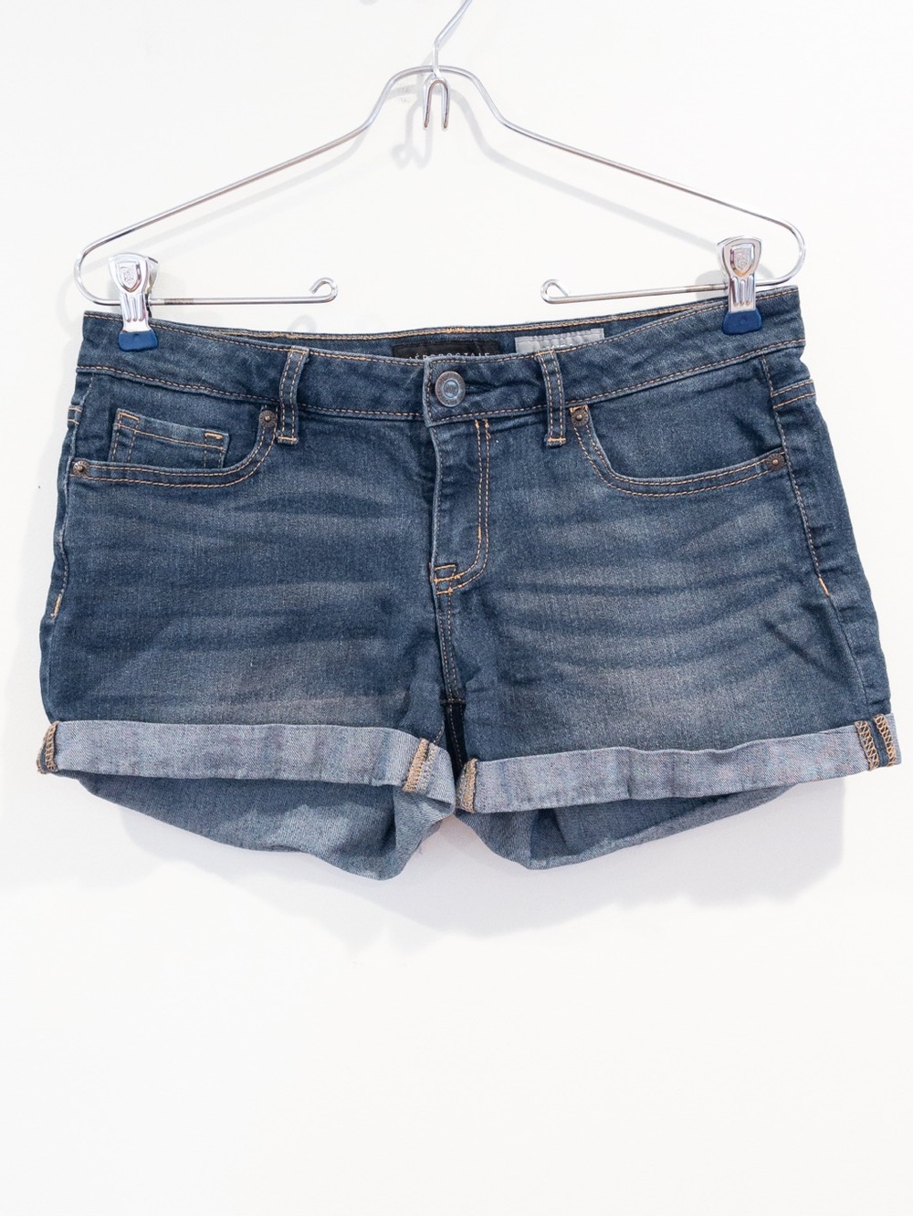 Aeropostale Dark Denim Whiskered Stretch Cuffed Midi Denim Jean Shorts 6